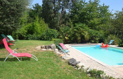 Holiday Home in Ardèche near Château de Ventadour - Foto 11