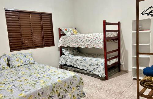 Chácara Aconchego da Serra com Piscina - Foto 41