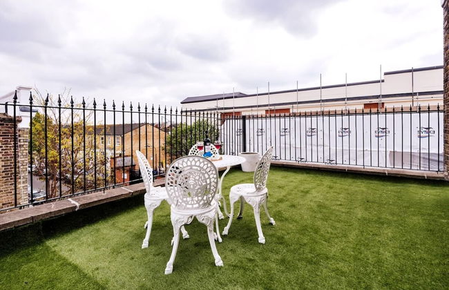 The Armadale Road Residence II - Photo 17