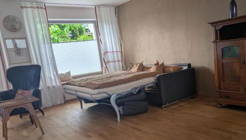 Wohnung mit Terrasse und eigenem Parkplatz - Foto 2