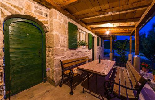 Holiday home Ante with beautiful private garden - Photo 23