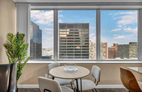 Downtown Suite w/ Amazing Views - Foto 13