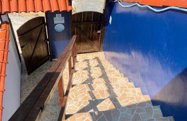 Suites Casa Azul-Vila do Abraão- conforto, limpeza, ótima localização - Foto 34