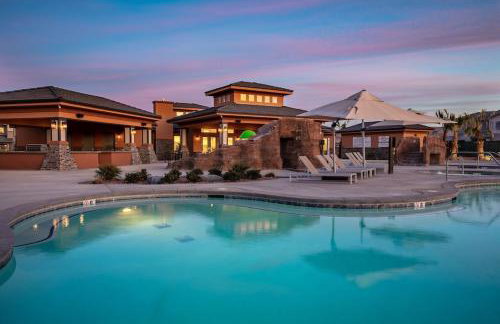 Zion Village 339 3 Bed, 2 and a half Bath, Game Systems, Mister System, and Community Pool - Foto 53