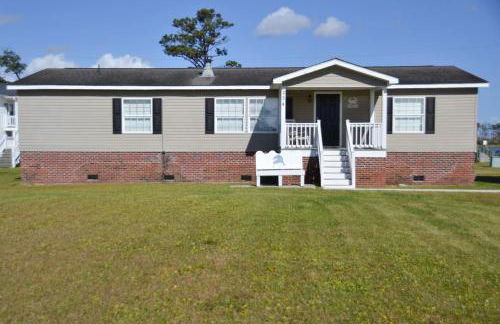 3BR Cottage Waterfront Wade Creek Fishing Boating - Foto 1