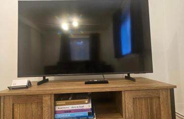 Bright & Modern Battersea Apartment, Free Parking & Fast Wi Fi - Foto 33