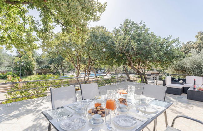 Villa Archodia - With Private Pool - Photo 38