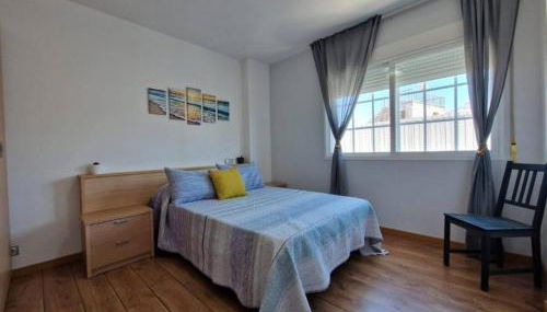 Amplio y céntrico piso en O Grove - Foto 4