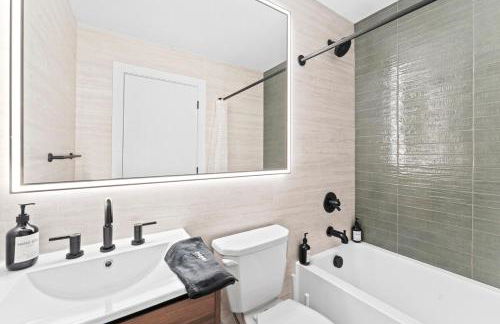 Luxury Haven 5 min to Airport NYC MetLife - Photo 8