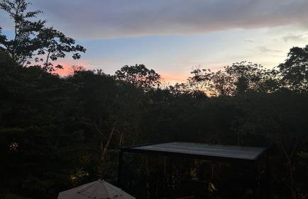 Chalé Novo - 4 quartos - 12 camas - Hidromassagem e Ar condicionado nos quartos - Cond Montserrat - Foto 3