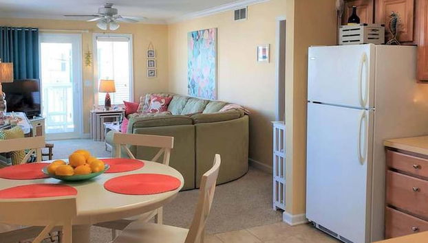 Beachy Condo Right on Oceanfront - Foto 3, Habitación