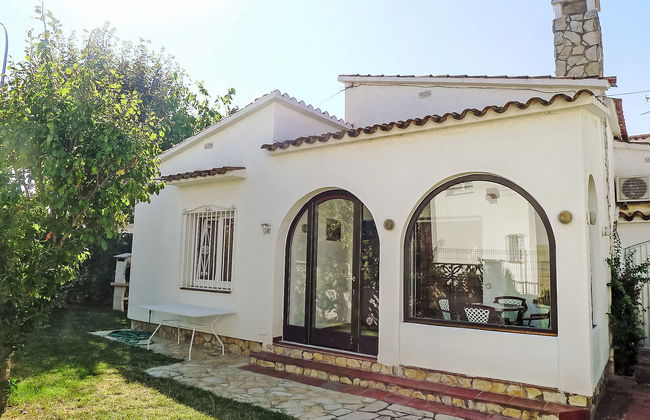 2 bedroom House in Castelló d'Empúries with garden and terrace - Photo 19