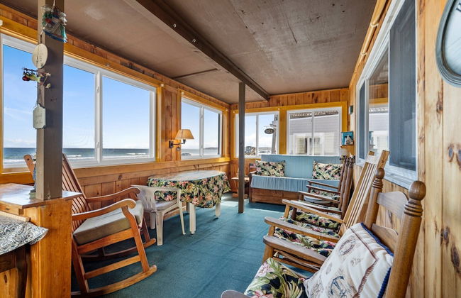 Beachfront Pet Friendly Sleeps 15 Bbq! - Photo 21