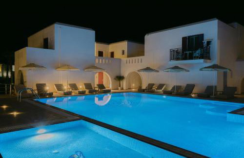 Perla Hotel - Photo 8