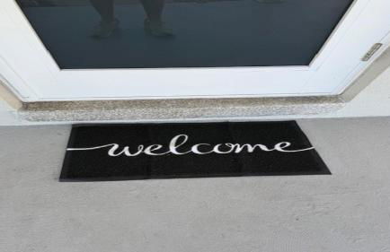 Private heated pool , resort style home , minutes from the beach - Foto 2