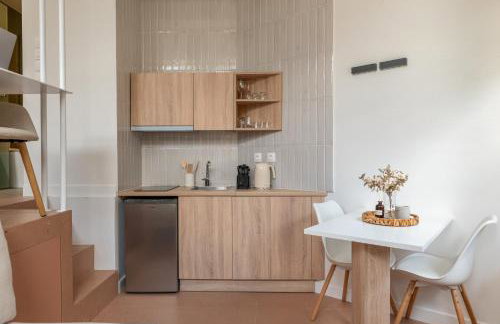 AthenianNest Sarri Boutique Studios Psyrri - Foto 6