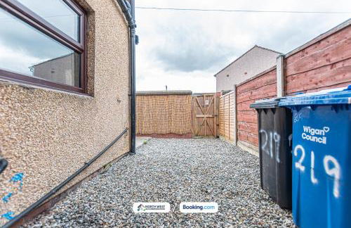 Wigan Short Let Spacious 4BR, Contractors Welcome - Foto 13