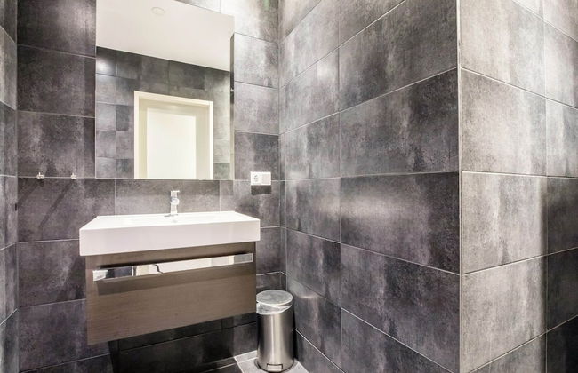 Brand new Luxury Villa on a Small-scale Park With its own Jetty - Photo 60