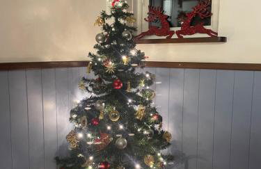 Three Gables, West Wight village house, Sleeps 10 - Photo 34