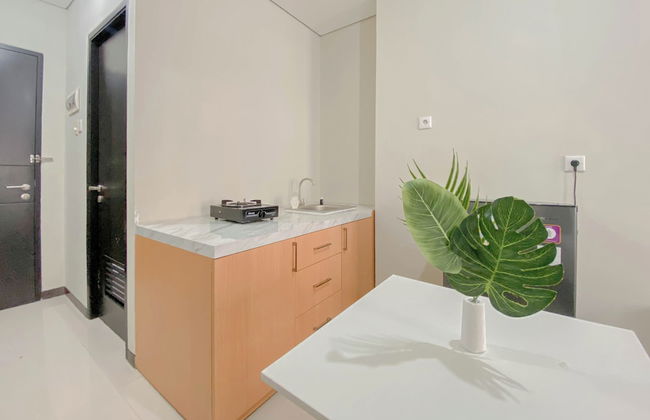 Best Furnished And Homey Studio Nifarro Park Apartment - Foto 14