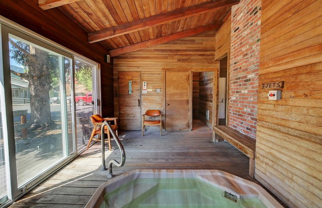 Idle A While Cabins - Photo 1