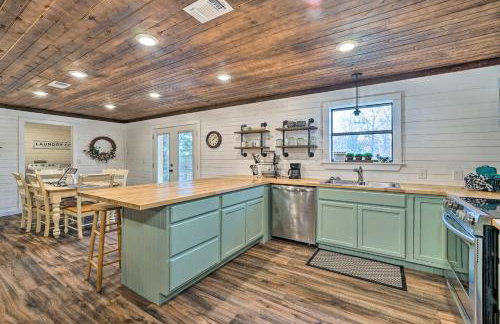 Updated Family Home, 20 Mi to Broken Bow Lake! - Foto 8