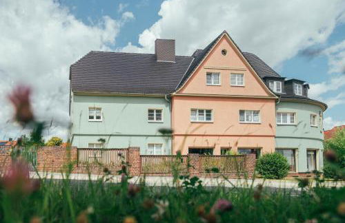 Ferienwohnung 60er Jahre Design Apartment - 65qm Fewo im Zittauer Gebirge - familienfreundliche Unterkunft am Bergfuß zum Töpfer - Foto 23
