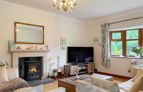 Dane Hurst - Photo 3