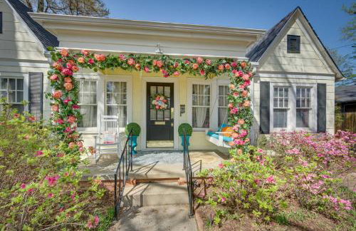 The Pink Azalea - Tyler Home with Yard and Patio! - Foto 3