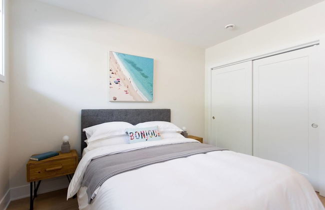 Perfect 2 Bdr, 2 Bath Landing for the Family - Foto 2