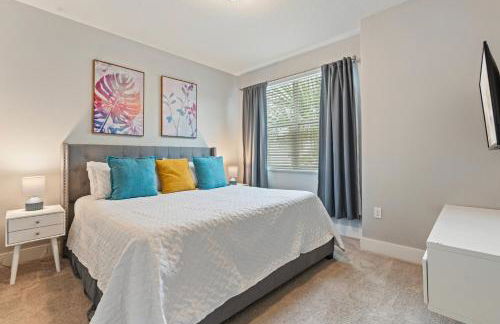 Amazing 4 Bedrooms Next to DisneyPrivate Pool - Foto 2