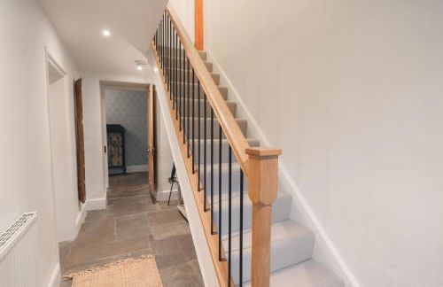 The Farmhouse - Photo 7