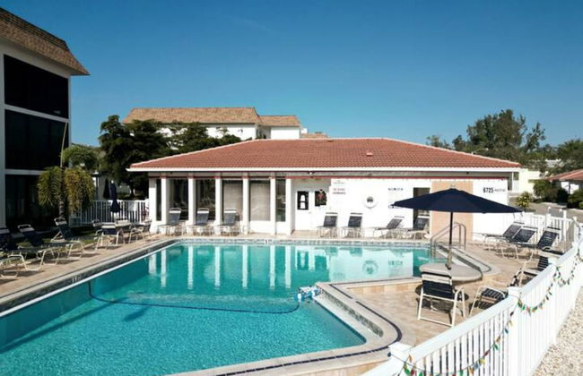 2 Bed 2 Bath Centrally Located - Foto 13