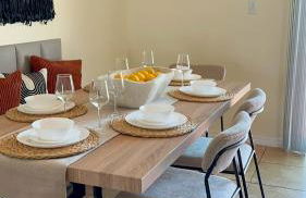 NEW! Safari Breeze - Professionally Decorated Home by Busch Gardens & USF - Foto 15