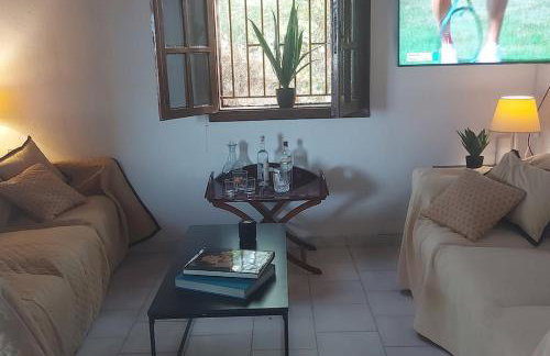 Charming Beachfront 2-bedroom house with AC - Foto 12