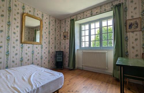 Maison calme avec grand terrain, proche commodités et sites médiévaux - FR-1-582-133 - Foto 15