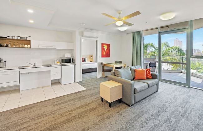 Hotel Diana South Brisbane - Photo 12