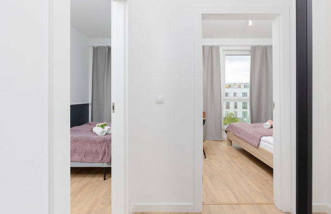 Apartment Warsaw Złoty Potok by Renters - Photo 9