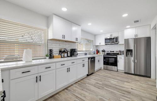 Frisco Getaway Hometel w the Spa and Outdoor Kitchen - Foto 10