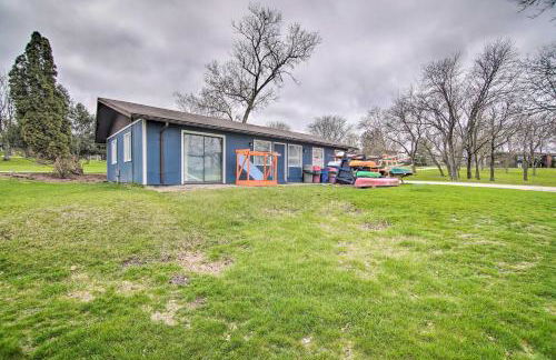 Cozy Lake Geneva Retreat with Year-Round Views! - Foto 29