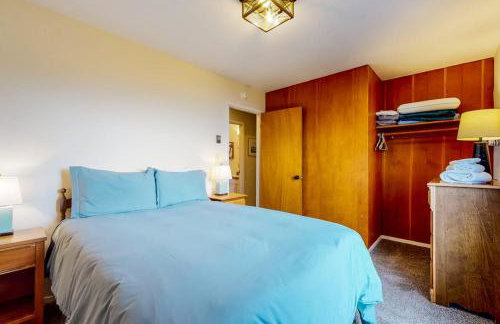 Comstock Retreat - Photo 17