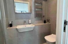 Harbour view-Sleeps 4-Sea View-Parking-Balcony - Foto 13