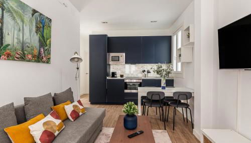 Queens Atocha - Alquiler Corta Duración - Photo 2