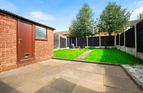 Three Bedroom House - Garden Space - Parking Included - Netflix Access - Parking - 74B - Foto 57