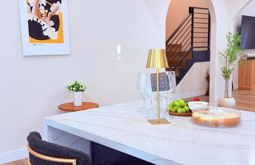 Minutes to ONT Airport And Entire Home With Billiards - Foto 26