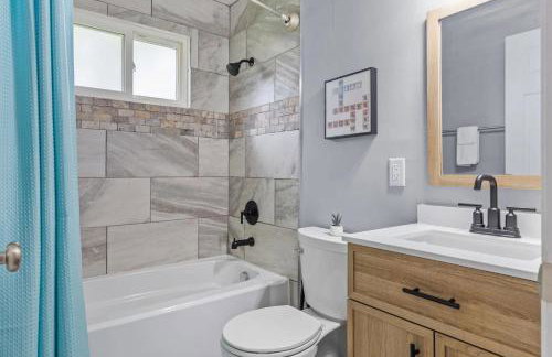 3 Bedroom House with Firepit St. Peters, MO - Foto 15