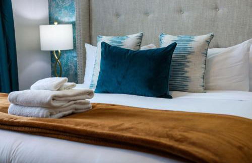 Two Townhomes - Hot Tubs and Rooftop Balconies - Foto 36