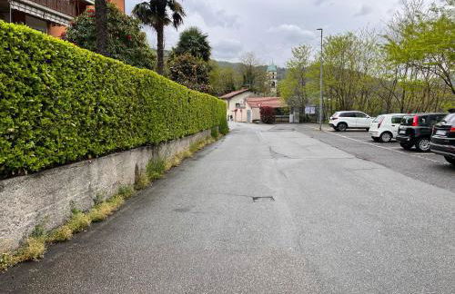 Kibilù - Elegant apartment Lake View - Balcony & Parking - Foto 13