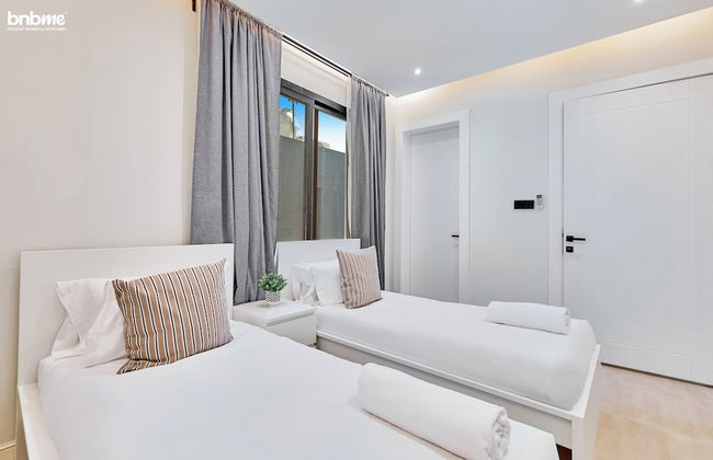 bnbmehomes-3B with Pvt Rooftop Bliss-A14 - Photo 6