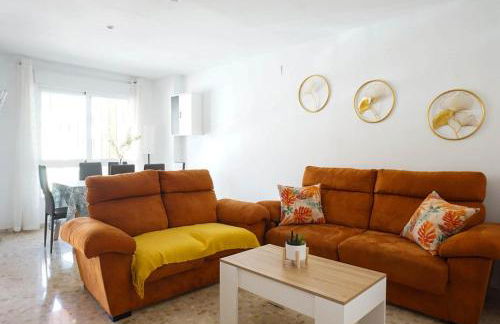 Amplia casa en Granada ideal para familias - Foto 8